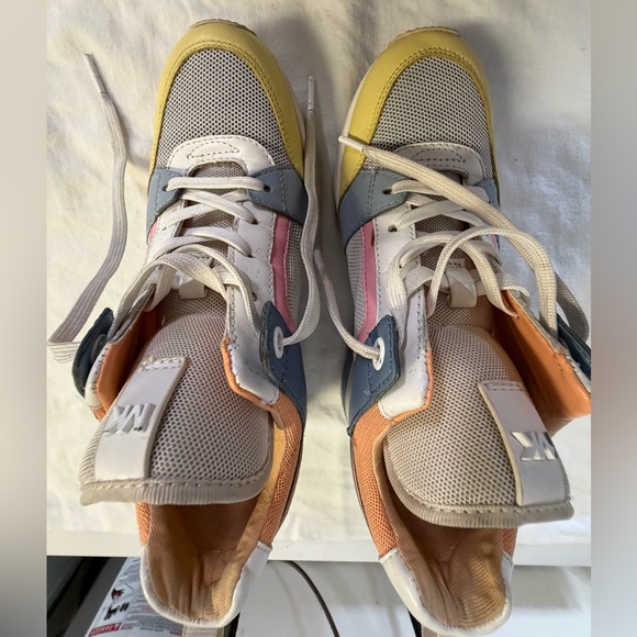 Colorful High-Top Sneakers - Picture 2 of 9